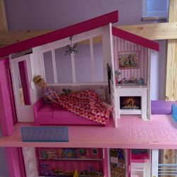 Barbie Dream House