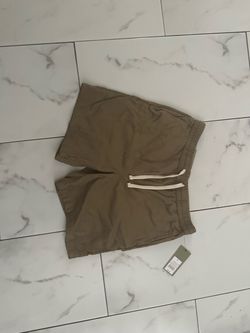 Shorts 11$