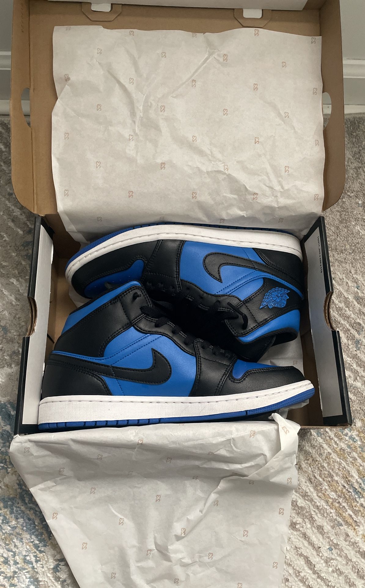 Air Jordan 1 Mid