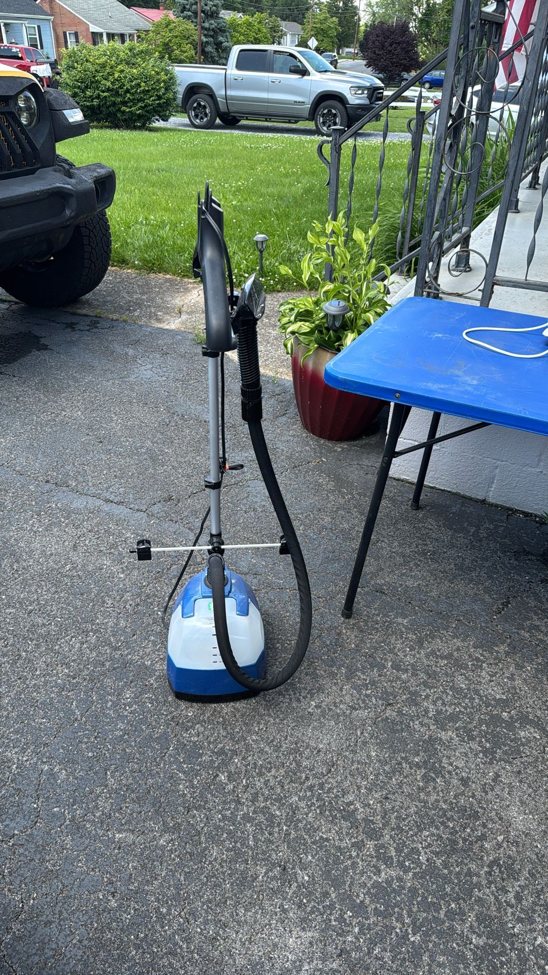 Con air portable steamer