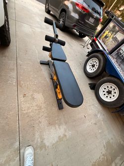 Adjustable Weight Bench with Leg Roller