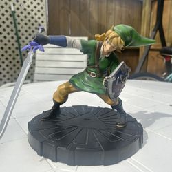 Legend Of Zelda Skyward Sword Link Statue