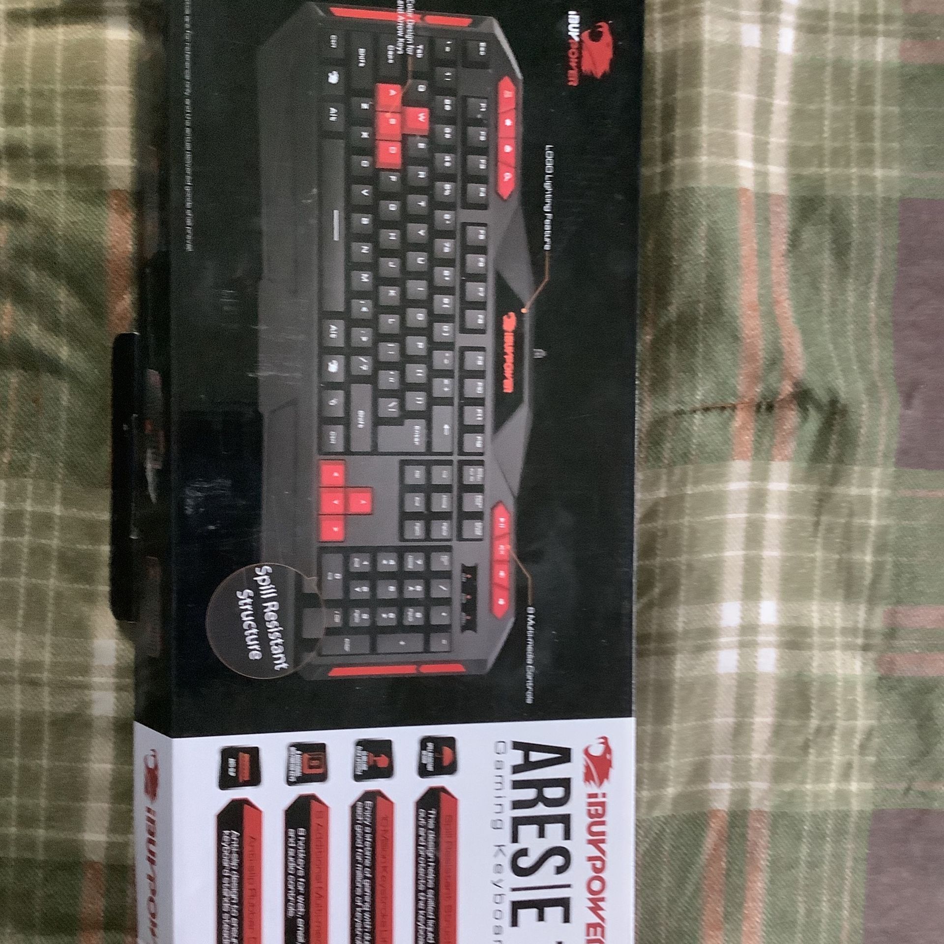 ARESlE 1 iBUYPOWER Gaming Keyboard