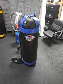 100 Pound Boxing Heavy Bag Punching Bag Made In USA Brand New