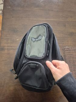 SEDICI #16 Motorcycle Magnetic Tank Bag