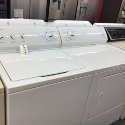 Kenmore Washer And Dryer Set. 1 year Warranty 