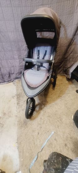 Graco FastTrack Jogger Stroller LX
