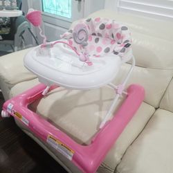 Baby Trend Smart Steps Baby Walker 