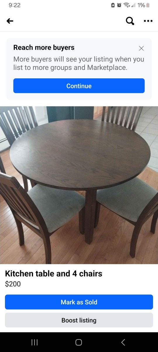 Kitchen Table And 4 Chairs