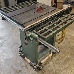 Grizzly 10" Contractor Table Saw