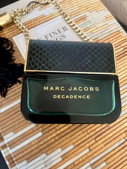 Marc Jacobs Decadence Perfume