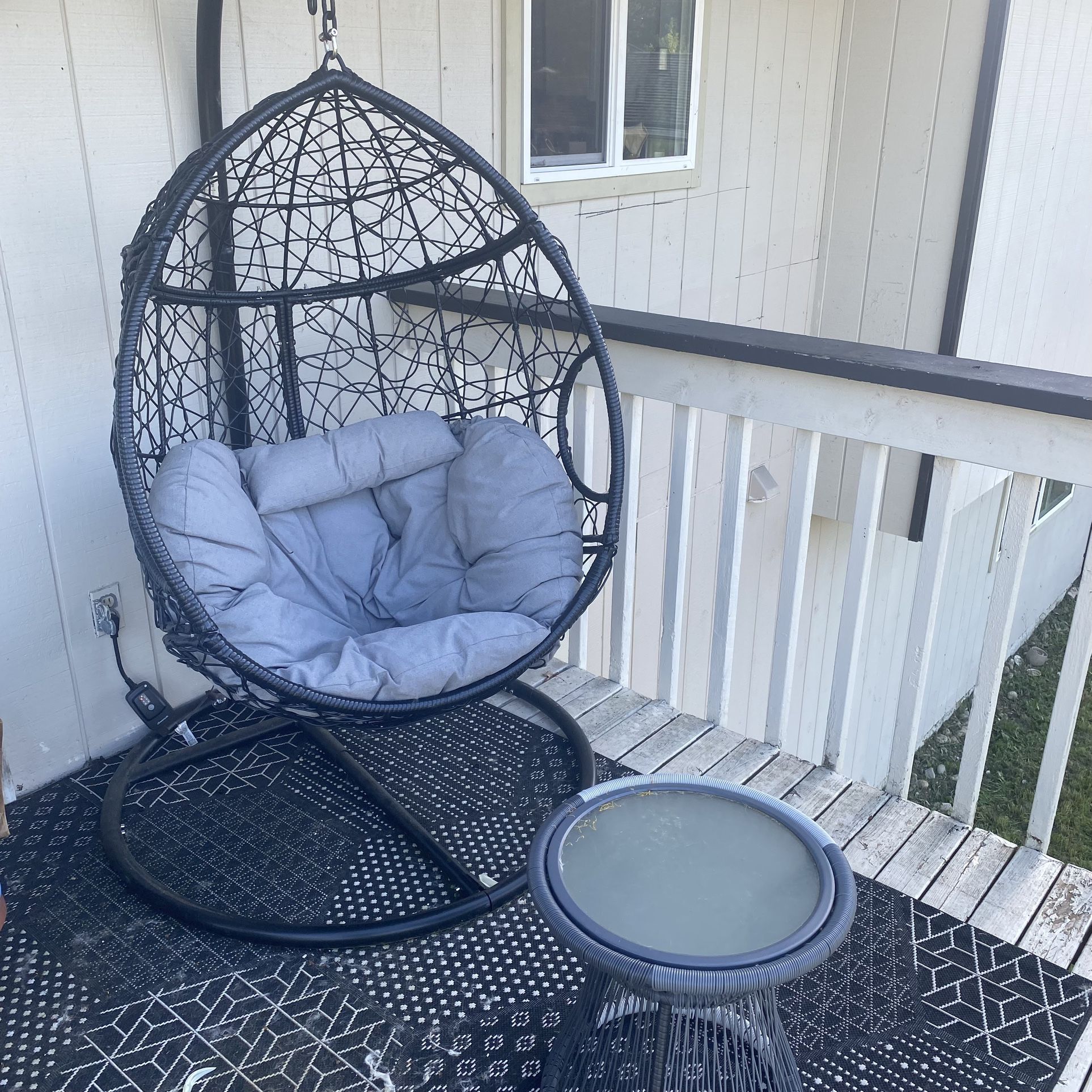 Hanging Egg/ Basket Chair With Stand (Outdoors) + Table 