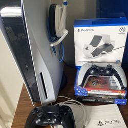 🔥🔥🔥Console Bundle w/ 2 Controllers, Dual Controller Charging Dock and 4 Games