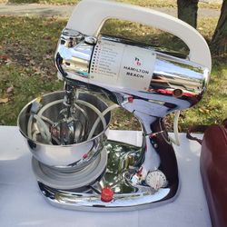 1940 Hamilton Beach Mixer