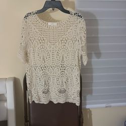Cream Lace Short Sleeve Top