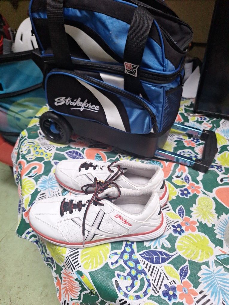 New Strikefirce Bowling Bag Shoes 9.5 Mens