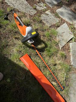 STIHL HSE 70 Type 4812 Hedge Trimmer Corded *For Parts* Read Description