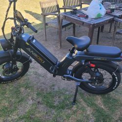 Anlloki  E bike.