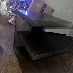 Set of 2 Night Stands