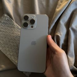 Unlocked iPhone 15 Pro Max 