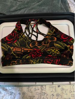 T-Shirt Bra and Shorts Workout Set Size L