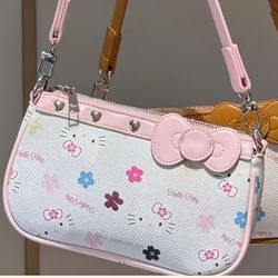 Hello Kitty Purse 