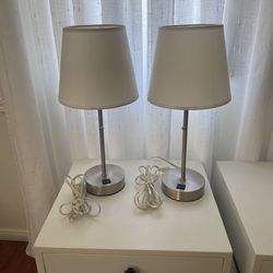 Set of lamps with USB charging
