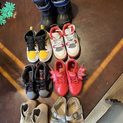 Toddler Size 9 Sneakers