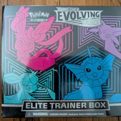Pokemon Evolving Skies Elite Trainer Box