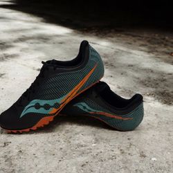 Saucony Men's Track, Black and Teal, 9.5 US