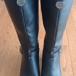 Milwaukee Boots Size 8