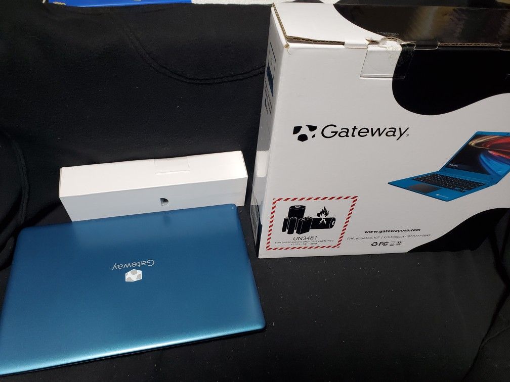 Windows 10 Gateway Slim Notebook Laptop