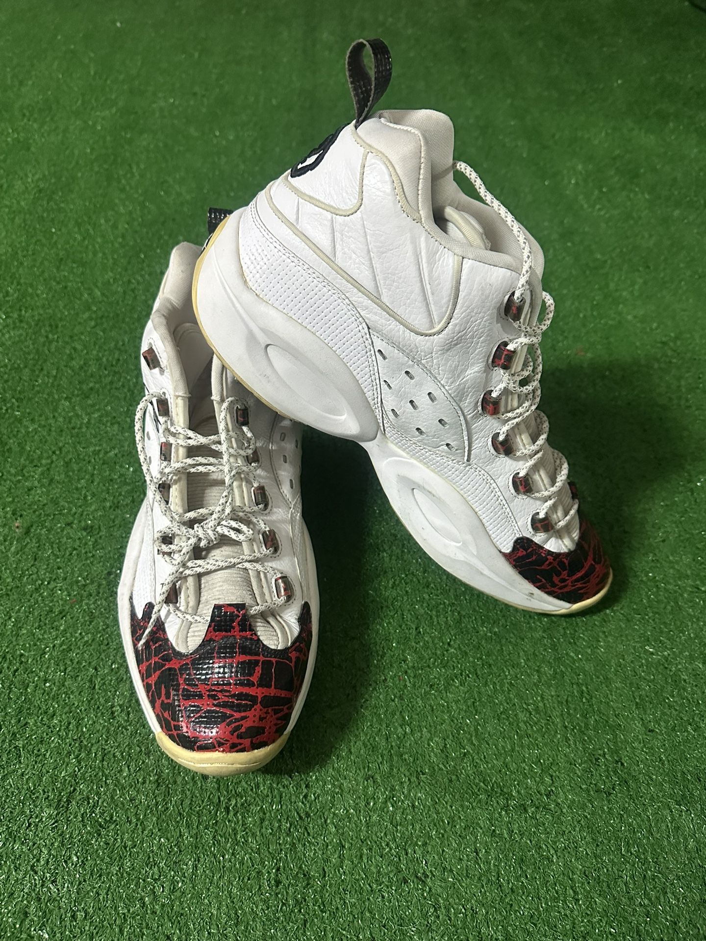 White and red Reebok Question basketball trainers size 13