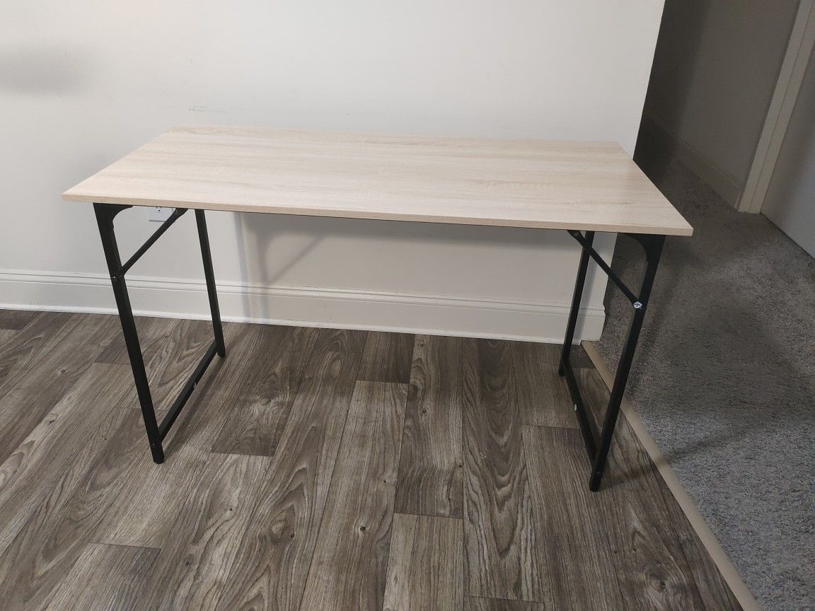 47 inch Computer Desk.