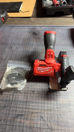 Milwaukee m12 fuel cut off tool