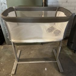 Bassinet 