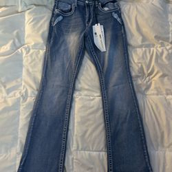 Low rise Women’s Jeans (with rhinestone)