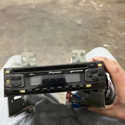Pioneer Stereo 
