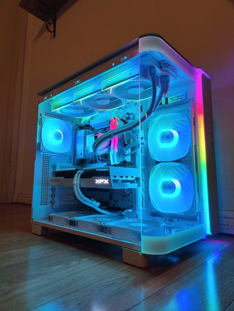 Stunning All White RTX Gaming PC:  Ryzen 5 7600X3D + RX 9060 XT 16GB 