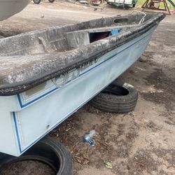 Saber Boat 