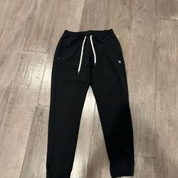 Vuori Joggers, Size M (Black)