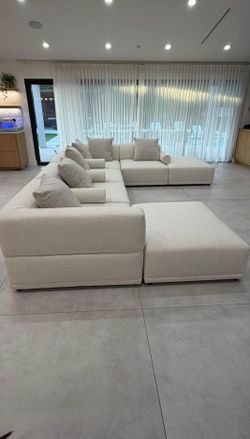 Untra modem clean sectional