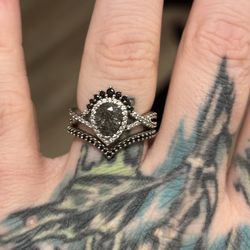 Black Rutile Quartz And Onyx