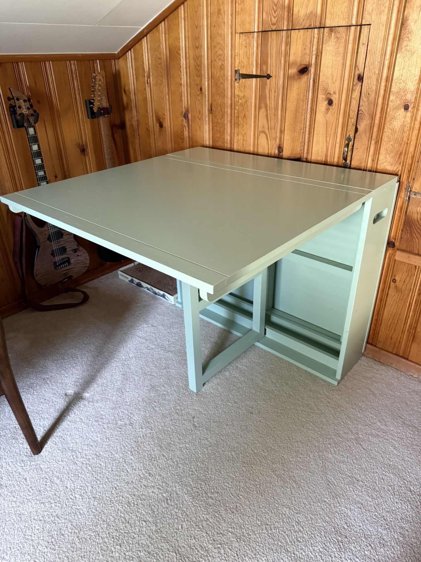 Crate and Barrel Gateleg Collapsable Dining Table