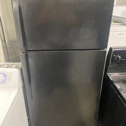 Refrigerator Working Good 