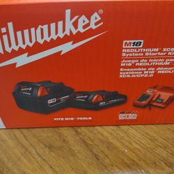 Milwaukee 5.0ah And 2.0ah Batteries With Charger Pack