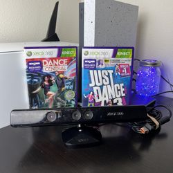 Microsoft Xbox 360 Kinect Bundle