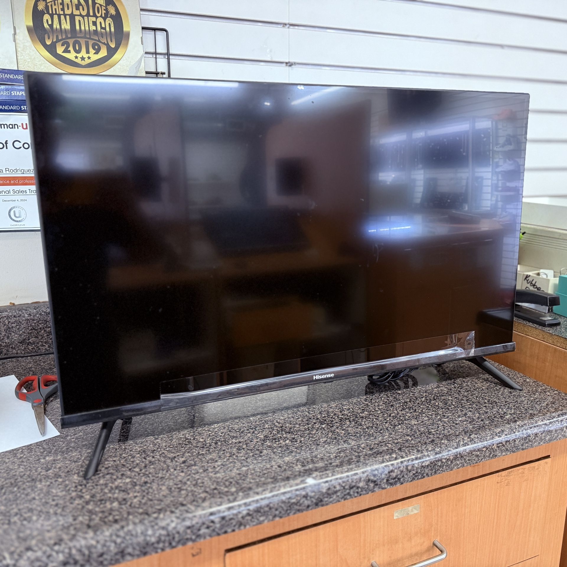 32” Hisense Google Smart TV