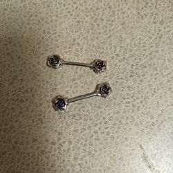 Silvertone Rose Bar Rings