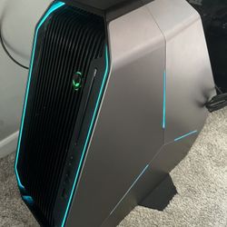 Custom Built PC (All Specifications In Pictures And Discription)